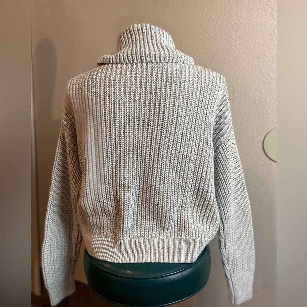 Bobi Black~NWT~Cozy Cotton Turtleneck~Waist Cropped Sweater~Ivory/Gray~Size M - Picture 14 of 16